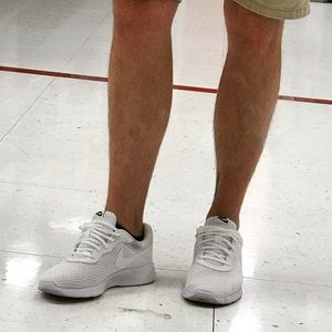 Meet your Posher, Adam